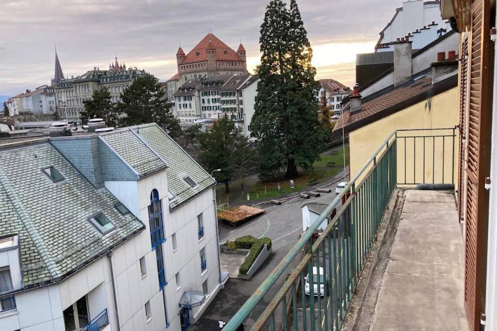 Joli 2 Pieces Dernier Etage, Lausanne Centre Bagian luar foto