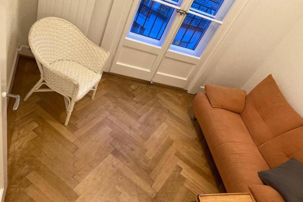 Joli 2 Pieces Dernier Etage, Lausanne Centre Bagian luar foto